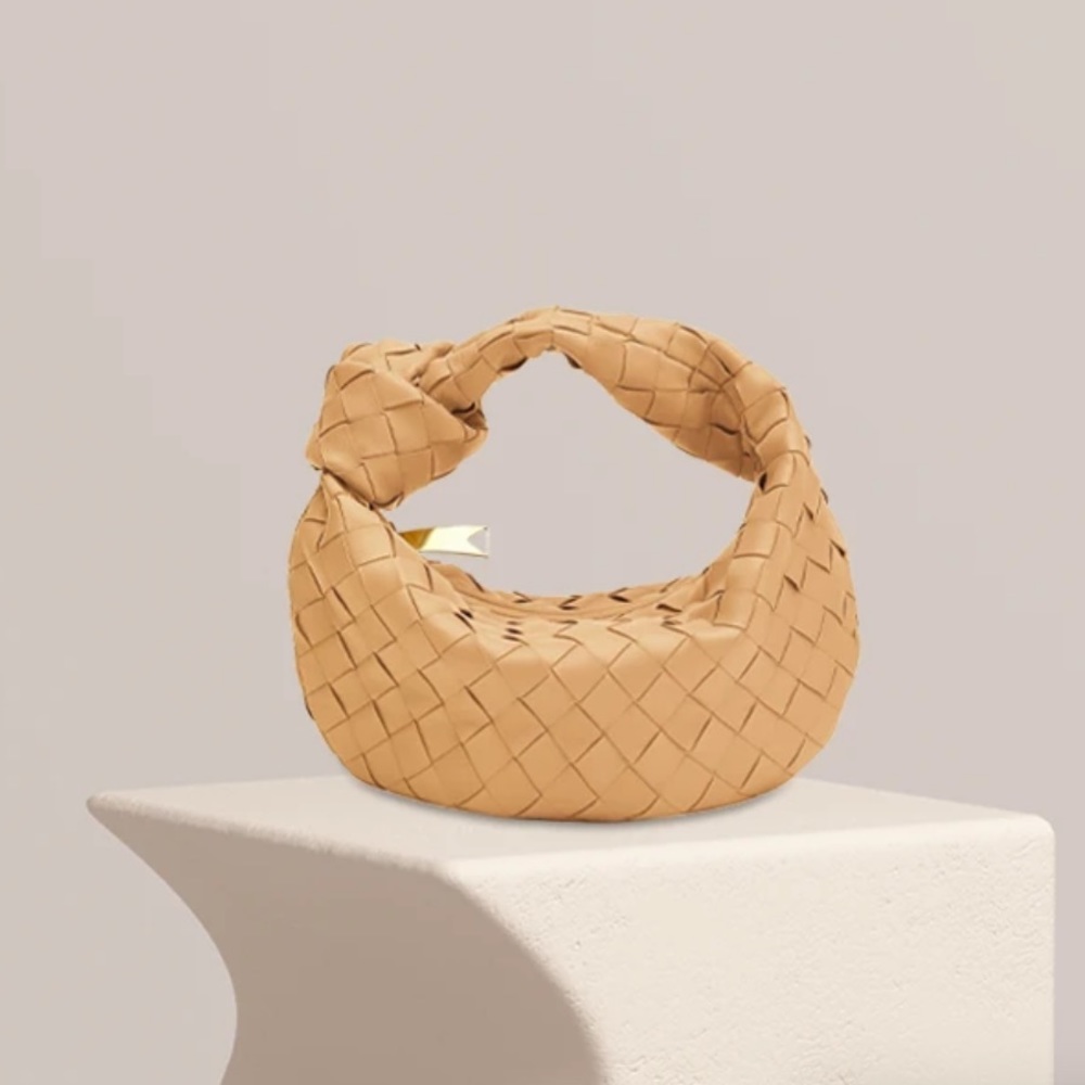 Looks Like Summer Sienna Woven Bag